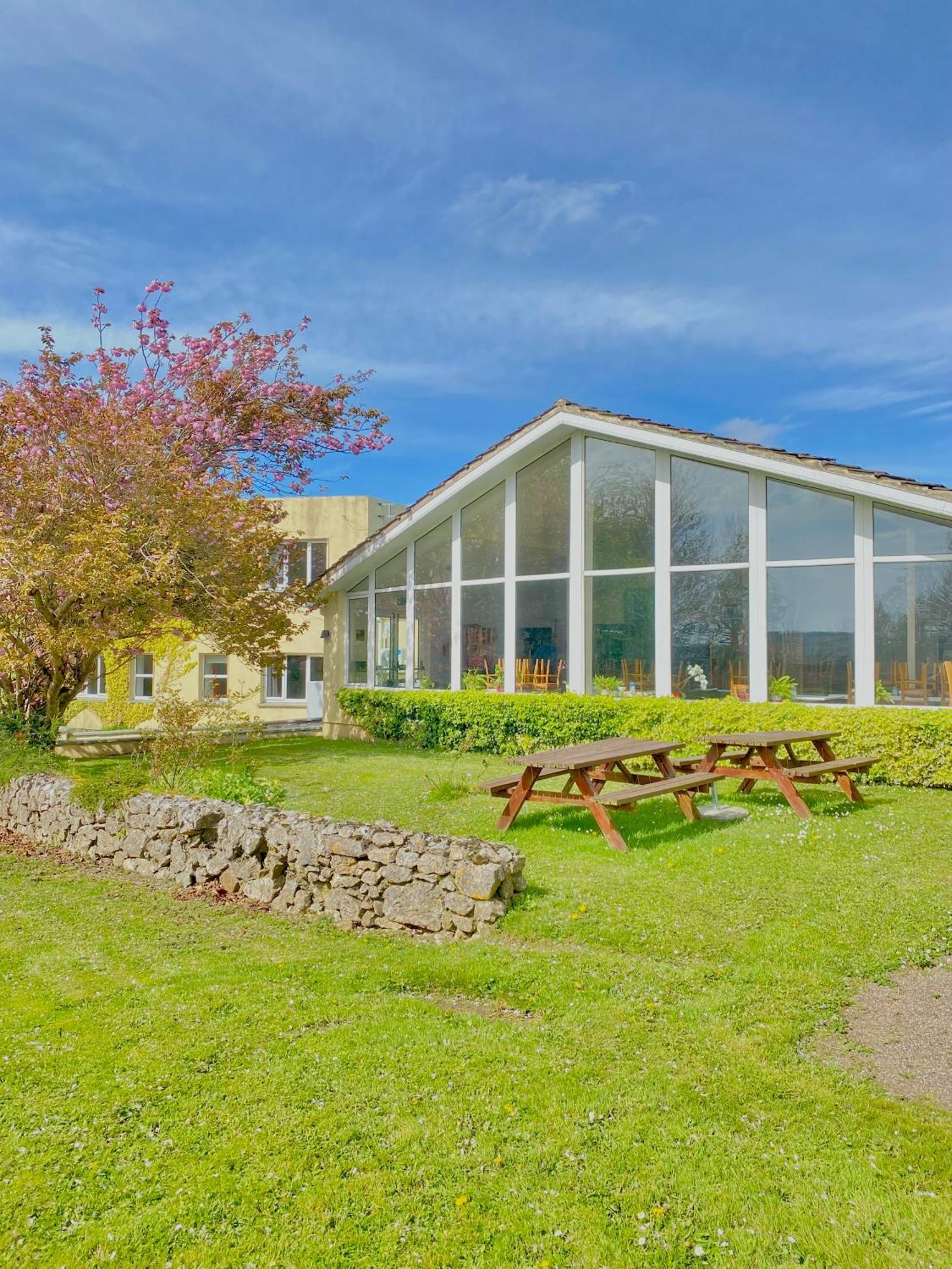 Fernhill Lodge Каригалайн Екстериор снимка